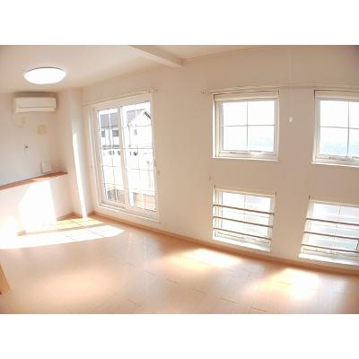 コリーヌ 202【管理NO：1-015524601-02020】 ★家具家電は申し込み後に搬入します 2026年09月上旬入居可能の物件写真2