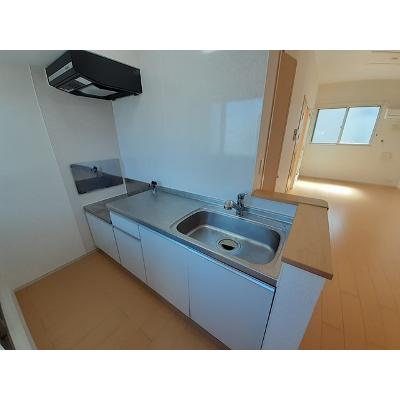 クレーヴェル 104【管理NO：1-017249301-01040】 ★家具家電は申し込み後に搬入します★の物件写真3