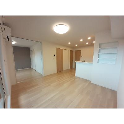 カルム　シャーンス 203【管理NO：1-027157901-02030】 ★家具家電は申し込み後に搬入します★ ★2026年11月中旬入居可能★の物件写真2