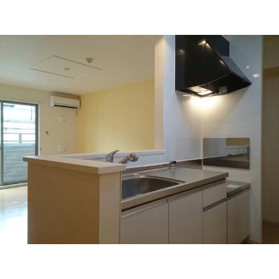 コッティⅠ 105【管理NO：1-020203601-01040】 ★家具家電は申し込み後に搬入します★ ★2027年04月上旬入居可能★の物件写真3