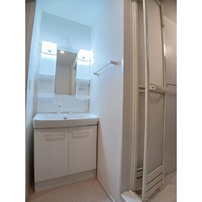 アジュール湊 105【管理NO：1-021725401-01040】 ★家具家電は申し込み後に搬入します★の物件写真6