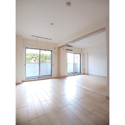 リヴェール栄谷 101【管理NO：1-018279701-01010】 ★家具家電は申し込み後に搬入します★の物件写真2