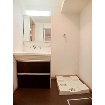 リヴェール栄谷 101【管理NO：1-018279701-01010】 ★家具家電は申し込み後に搬入します★の物件写真6