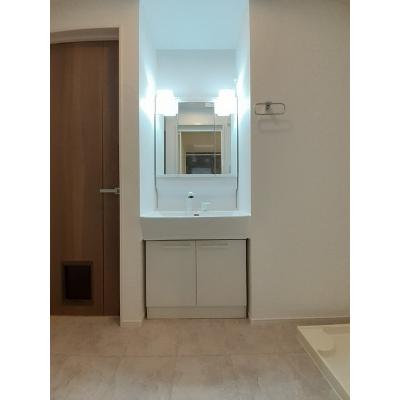 グランド・リュ　Ⅱ 106【管理NO：1-026916402-01050】 ★家具家電は申し込み後に搬入します★ ★2026年09月中旬入居可能★の物件写真6