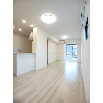 皐Ⅰ 101【管理NO：1-026792601-01010】 ★家具家電は申し込み後に搬入します★の物件写真2
