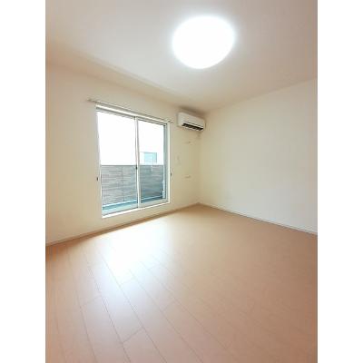 カーサ・ドマーニ　Ⅱ 203【管理NO：1-020448701-02030】 ★家具家電は申し込み後に搬入します★ ★2026年10月中旬入居可能★の物件写真2