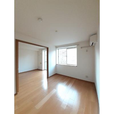 メゾン・ド・フローラ 103【管理NO：1-009675601-01030】 ★家具家電は申し込み後に搬入します★ ★2026年09月中旬入居可能★の物件写真2