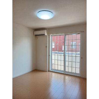 サニーヴィラ 103【管理NO：1-017148601-01030】 ★家具家電は申し込み後に搬入します★の物件写真2