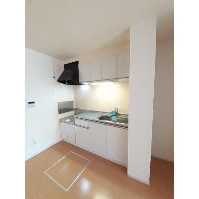 フローレスタタウンＢ 102【管理NO：1-018915902-01020】 ★家具家電は申し込み後に搬入します★ ★2026年12月上旬入居可能★の物件写真3