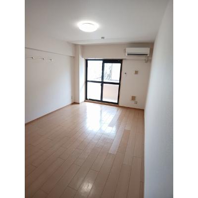 プリート・カーサ 203【管理NO：1-012918801-02030】 ★家具家電は申し込み後に搬入します★ ★2026年09月中旬入居可能★の物件写真2