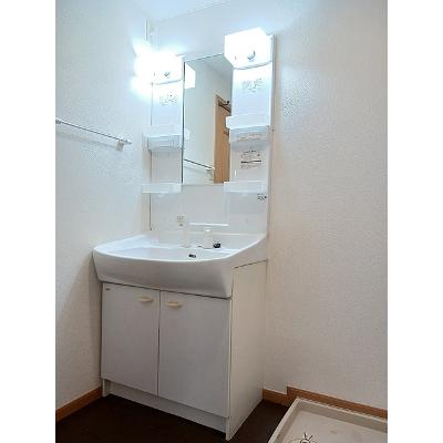 マジェスティックス 101【管理NO：1-012190501-01010】 ★家具家電は申し込み後に搬入します★の物件写真6
