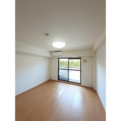 セレーノ・Ｂ 102【管理NO：1-011939901-01020】 ★家具家電は申し込み後に搬入します★ ★2026年10月中旬入居可能★の物件写真2