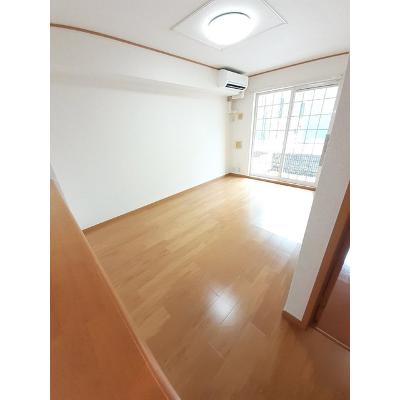 アルフローラ 102【管理NO：1-013384601-01020】 ★家具家電は申し込み後に搬入します★ ★2026年09月中旬入居可能★の物件写真2