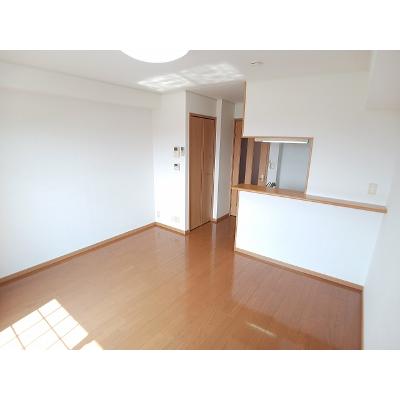 アーバン・フォレストＡ 202【管理NO：1-014527701-02020】 ★家具家電は申し込み後に搬入します★ ★2026年09月中旬入居可能★の物件写真2