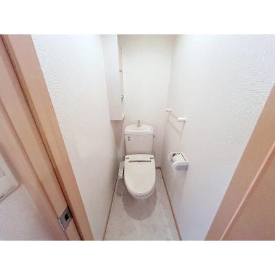 フィオーレ 102【管理NO：1-016415101-01020】 ★家具家電は申し込み後に搬入します★の物件写真5