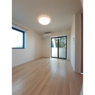 レガリアⅠ 102【管理NO：1-027058201-01020】 ★家具家電は申し込み後に搬入します★ ★2026年09月中旬入居可能★の物件写真2