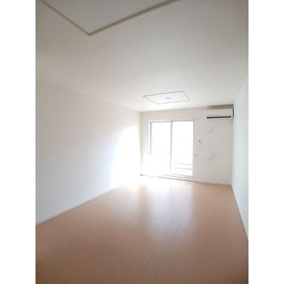 サン・グレース　Ⅰ 103【管理NO：1-016814501-01030】 ★家具家電は申し込み後に搬入します★ ★2026年09月下旬入居可能★の物件写真2