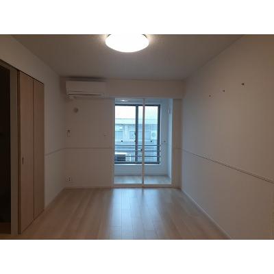 リヨン　鯖江　０２ 101【管理NO：1-026970702-01010】 ★家具家電は申し込み後に搬入します★ ★2026年09月中旬入居可能★の物件写真2