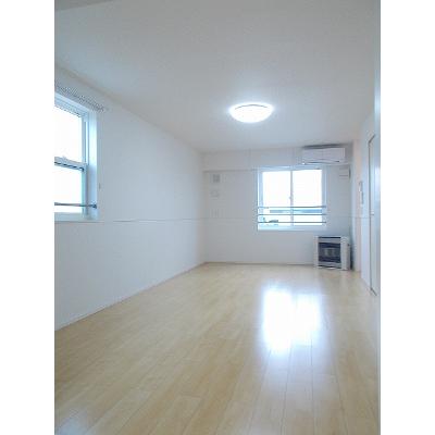 スパライ銀世Ⅵ 205【管理NO：1-022368802-02050】 ★家具家電は申し込み後に搬入します★ ★2026年09月中旬入居可能★の物件写真2