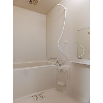 トレジャー２号館 204【管理NO：1-007308501-02040】 ★家具家電は申し込み後に搬入します★の物件写真4