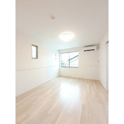 Ｒａｙ（レイ） 206【管理NO：1-026985601-02060】 ★家具家電は申し込み後に搬入します★ ★2026年09月中旬入居可能★の物件写真2