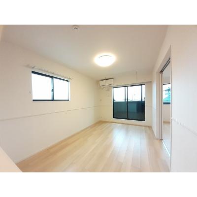 ベル・フィオーレⅠ 201【管理NO：1-026443801-02010】 ★家具家電は申し込み後に搬入します★ ★2026年09月中旬入居可能★の物件写真2