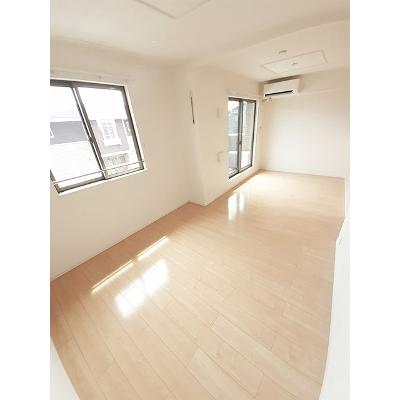 ブルーメンパルクⅠ 201【管理NO：1-022086601-02010】 ★家具家電は申し込み後に搬入します★ ★2026年09月中旬入居可能★の物件写真2