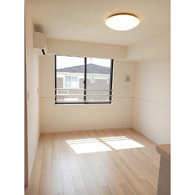 アプリコット 203【管理NO：1-027642101-02030】 ★家具家電は申し込み後に搬入します★ ★2026年09月中旬入居可能★の物件写真2