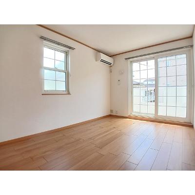 アルシオネＡ 101【管理NO：1-012278801-01010】 ★家具家電は申し込み後に搬入します★の物件写真2