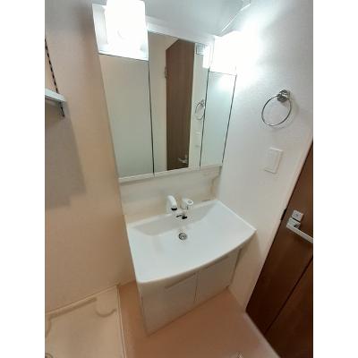 ストームキャット 203【管理NO：1-027253101-02030】 ★家具家電は申し込み後に搬入します 2026年09月中旬入居可能の物件写真6