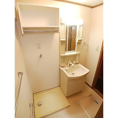 エミール　Ⅰ 101【管理NO：1-007363801-01010】 ★家具家電は申し込み後に搬入します★の物件写真6
