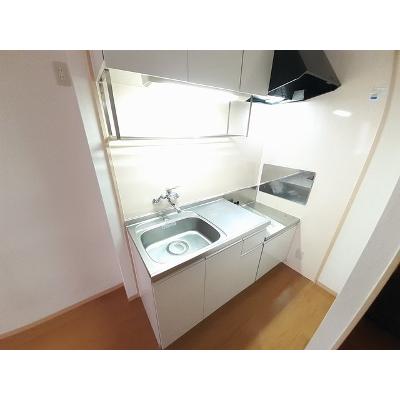 エルディム東郷 203【管理NO：1-001943901-02030】 ★家具家電は申し込み後に搬入します★の物件写真3