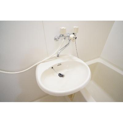 エルディム東郷 203【管理NO：1-001943901-02030】 ★家具家電は申し込み後に搬入します★の物件写真6