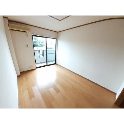 イムーブル・エー 203【管理NO：1-010918501-02030】 ★家具家電は申し込み後に搬入します★ ★2026年09月中旬入居可能★の物件写真2
