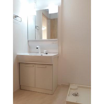 プラーンドルⅩⅡ 103【管理NO：1-027099801-01030】 ★家具家電は申し込み後に搬入します★ ★2026年08月下旬入居可能★の物件写真6