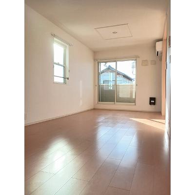 アリエッタ 203【管理NO：1-019346301-02030】 ★家具家電は申し込み後に搬入します★ ★2026年09月下旬入居可能★の物件写真2