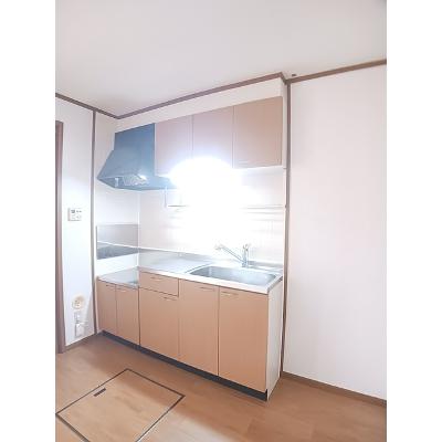 クリサンセマム 103【管理NO：1-010991701-01030】 ★家具家電は申し込み後に搬入します★の物件写真3