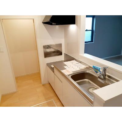シン　アペックス 101【管理NO：1-022729401-01010】 ★家具家電は申し込み後に搬入します★ ★2026年09月中旬入居可能★の物件写真3