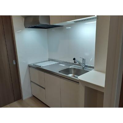 サラ 203【管理NO：1-025904301-02030】 ★家具家電は申し込み後に搬入します 2026年08月上旬入居可能の物件写真3