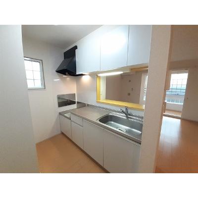 アグロス 203【管理NO：1-020607101-02030】 ★家具家電は申し込み後に搬入します 2026年09月中旬入居可能の物件写真3