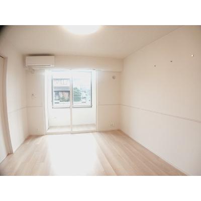 サントルⅠ 104【管理NO：1-027344201-01040】 ★家具家電は申し込み後に搬入します★ ★2026年09月下旬入居可能★の物件写真2