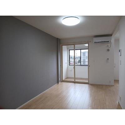 ルーナリア　Ⅲ 202【管理NO：1-022145602-02020】 ★家具家電は申し込み後に搬入します★ ★2026年09月中旬入居可能★の物件写真2