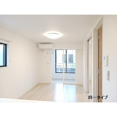レジデンス界 201【管理NO：1-028425601-02010】 ★家具家電は申し込み後に搬入します★ ★2027年01月上旬入居可能★の物件写真2