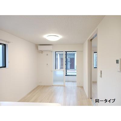 レジデンス界 101【管理NO：1-028425601-01010】 ★家具家電は申し込み後に搬入します★ ★2027年01月上旬入居可能★の物件写真2