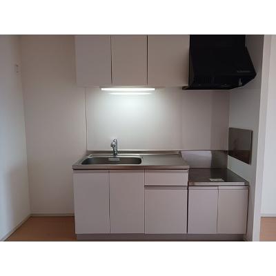 ラヴェール 201【管理NO：1-020981701-02010】 ★家具家電は申し込み後に搬入します★の物件写真3