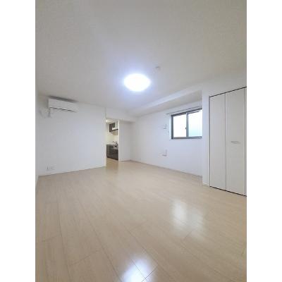 グランドール日暮里 402【管理NO：1-021054701-04020】 ★家具家電は申し込み後に搬入します 2026年10月下旬入居可能の物件写真2