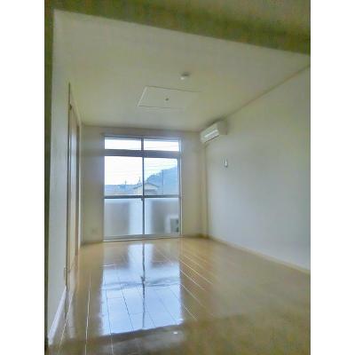 エルディム室野Ａ 201【管理NO：1-002773901-02010】 ★家具家電は申し込み後に搬入します★ ★2026年09月中旬入居可能★の物件写真2