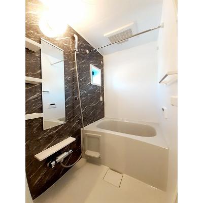 リバーアイランドⅢ 105【管理NO：1-027291301-01040】 ★家具家電は申し込み後に搬入します★の物件写真4