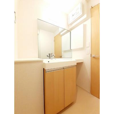 グランエストⅦ 102【管理NO：1-023154502-01020】 ★家具家電は申し込み後に搬入します★ ★2026年09月中旬入居可能★の物件写真6