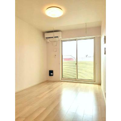 フィオーリ 103【管理NO：1-025540001-01030】 ★家具家電は申し込み後に搬入します★ ★2026年09月中旬入居可能★の物件写真2